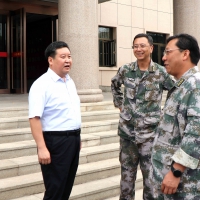 軍民魚水情深 鶴壁市人防辦看望慰問部隊(duì)官兵